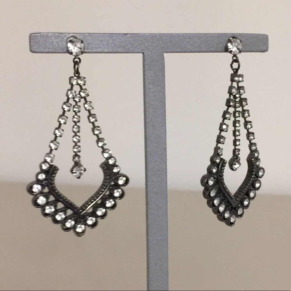 Cache earrings - Picture 3 of 7